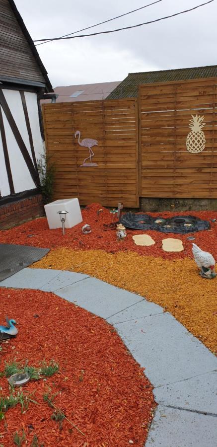 ホテル Le Mouton Gras Aumale エクステリア 写真