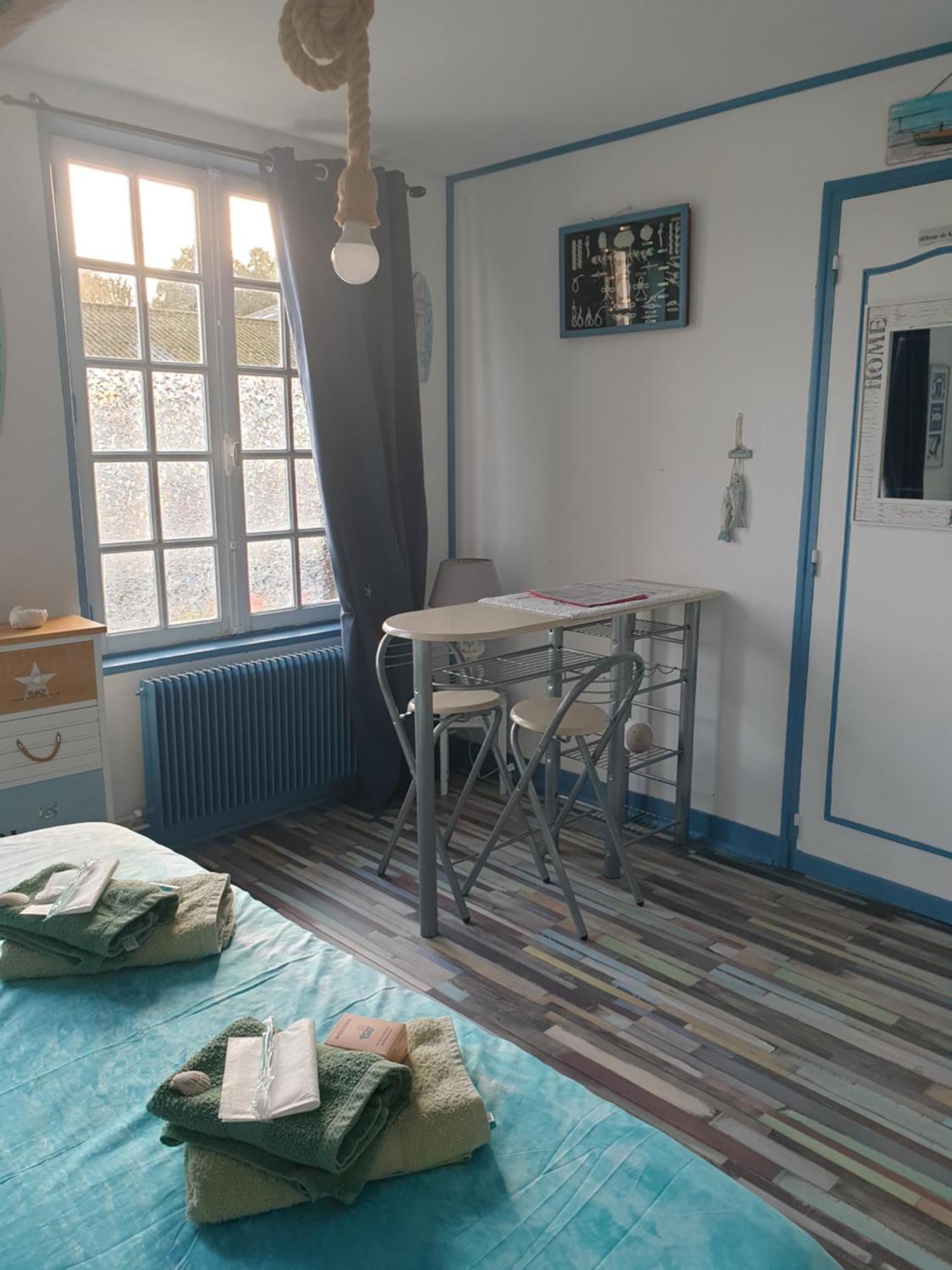 ホテル Le Mouton Gras Aumale 部屋 写真
